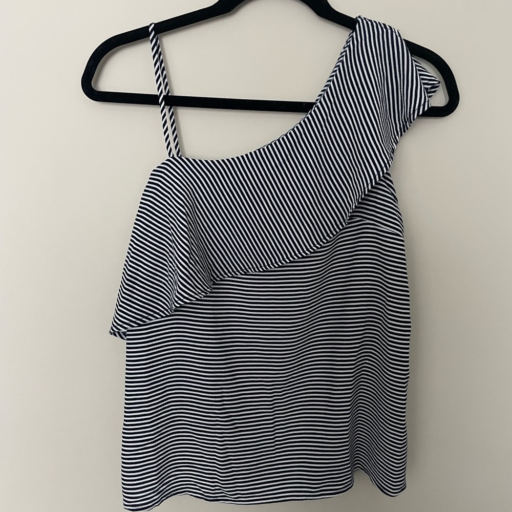 One Shoulder Ruffled Blouse - Picture 2 of 5